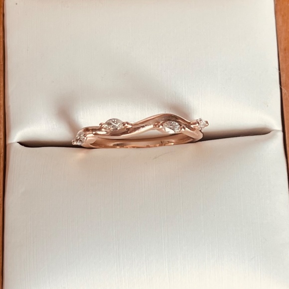 Diamond ring set - Picture 3 of 9